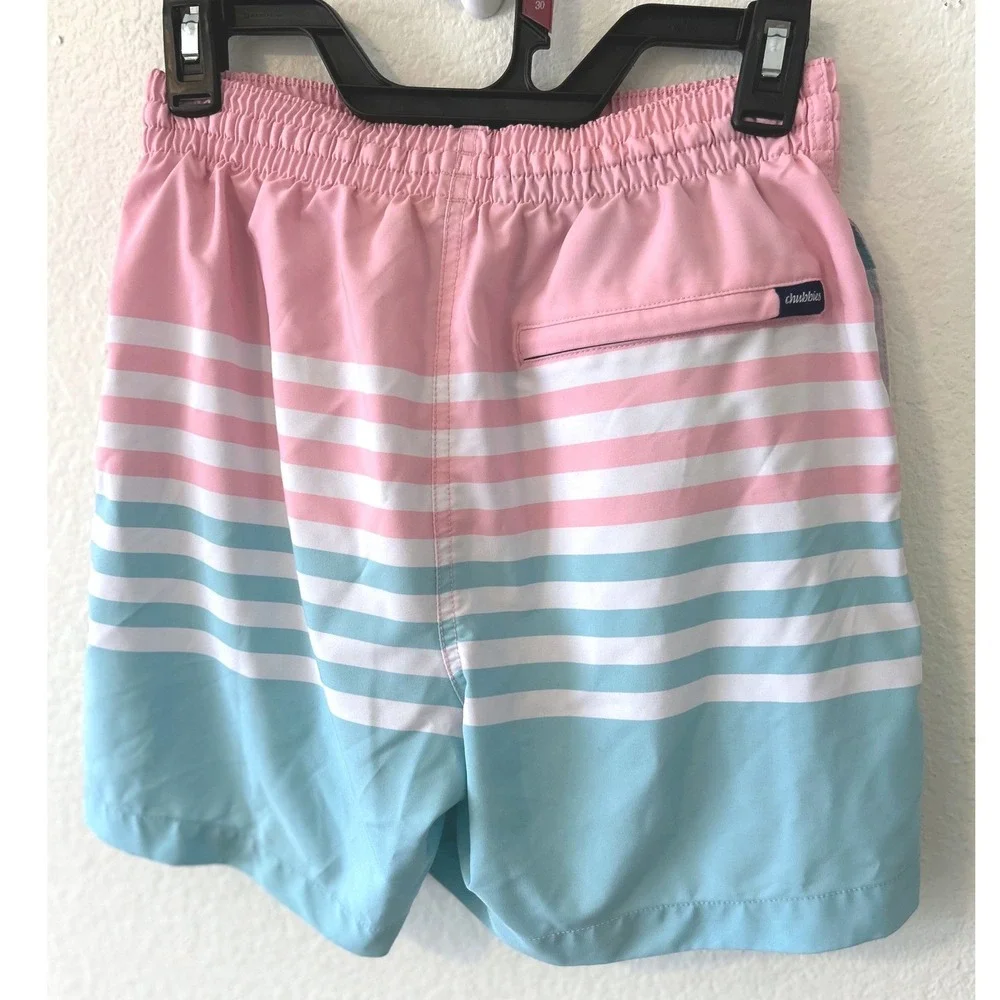 Chubbies Mens Pink Blue Striped Swim Trunks‎ 5.5 Inch Inseam Mesh Lined SZ SM